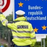 Два світи, в яких зникають українці: попередження щодо наших біженців у Європі 