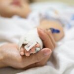 Опалювали будинок піччю: 2-річна дівчинка отруїлася чадним газом на Рівненщині