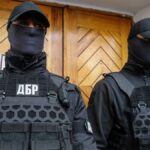 На Рівненщині затримали поліцейського, через якого «підняли на вуха» Київ: йдеться про 400 тисяч доларів