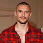 Як Тарас Цимбалюк проводить вихідні: Щирі кадри з батьками (ФОТО)