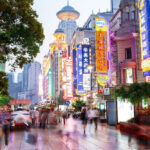 Коли китайці відчувають, що захворіли – вони купують солодощі. Як це працює? 