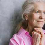 Жінкам додадуть до пенсії по 870 гривень: кому надійдуть гроші вже у грудні