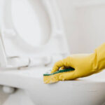Ніяких дорогих засобів: 3 секрети для чистого унітазу в домашніх умовах