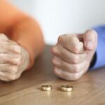 Розлучення у воєнний час: Що робити, якщо другий з подружжя зник, воює або виїхав?