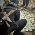 «Інструкція втечі» в TikTok: Блогера та спільника затримали в Києві (ФОТО)