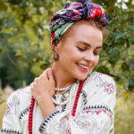 Ці 10 старовинних прізвищ давали найпривабливішим українцям: перевірте своє у списку