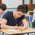 Чи можуть чоловіки 35–40 років можуть навчатися в аспірантурі у 2025 році