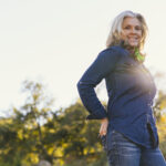 Як жінкам 50+ виглядати вишукано: поради стилістів