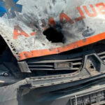 Медики на лінії вогню: у Херсоні 2 «швидкі» підірвалися на мінах (ФОТО)