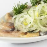 Маринований оселедець фінських моряків: Простий рецепт шикарної закуски