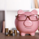 Хто в Україні може отримати 13 зарплату наприкінці року