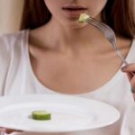 Як підтримати близьку людину з розладом харчової поведінки під час свят