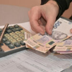 Притягнете невдачі та злидні: у який день тижня не можна оплачувати комуналку