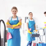 Оцет + вазелін: просте поєднання, яке допоможе під час прибирання