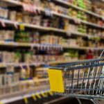 Супермаркети готують нові цінники: які продукти подорожчають