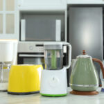 Які побутові прилади найбільше забруднюють повітря вдома