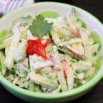 Поки всі готують «Шубу», я роблю святковий салат за 10 хвилин: всього 5 інгредієнтів — і неймовірний смак