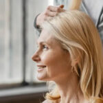 Забудьте про них: від яких зачісок варто відмовитися після 60 років