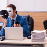 Шахраї «вийшли» на найвразливіших громадян: Що загрожує мешканцям Рівненщини