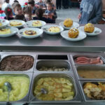 Більше картоплі та безлактозне меню – в Україні оновили правила харчування у школах 