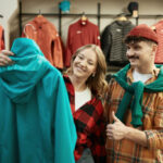 Які речі не можна купувати у секонд-хенді: Можуть навіть нашкодити здоров’ю