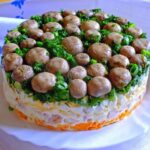 Наступного разу буду готувати відро цього салату: 4 продукти, і «Грибна галявина» на столі