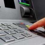 Банкомат «з’їв» гроші через відключення світла: Як повернути кошти