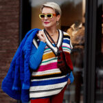 Який одяг старить жінок після 60 — і як цього уникнути