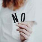 Мистецтво відмови: як захищати особисті межі й не картати себе за це