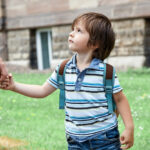 Дитина буде потайки ненавидіти вас все життя: 10 помилок у вихованні