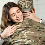 Не лише чоловік: Як дружини військових можуть брати відпустку поза графіком