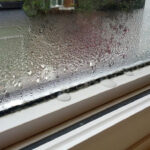 Вікна взимку більше не запотівають: простий домашній спосіб