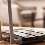 Ці місця в квартирі різко погіршують Wi-Fi: Помилки в розміщенні роутера