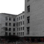 Довгобуди й занедбані пустки в Україні віддадуть під соцжитло для переселенців: пілот стартує у трьох областях 