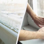 Покладіть це на підвіконня — і всю зиму в домі буде тепло, навіть у лютий мороз