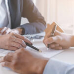 Пошкоджені документи на нерухомість: як зберегти право власності