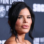 Вінтажний шарм і сучасний стиль: Лорен Санчес підкорює Париж (2 ФОТО)