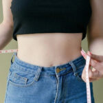 Більша талія — вищий ризик депресії: Що показало нове дослідження