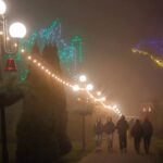 У Сарнах з міського парку поцупили святковий вуличний декор