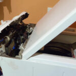 Українцям виплатять компенсацію за згорівшу через відключення світла техніку: як отримати  компенсацію