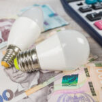 Ці звички збільшують ваші рахунки за світло: Як менше витрачати на елекроенергію?