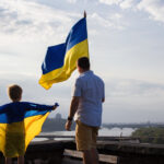 Українцям хочуть повернути вихідні на Різдво, Новий рік, день Незалежності та інші дати, попри воєнний стан